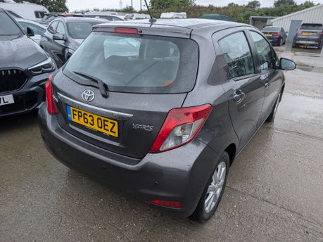 Toyota Yaris 1.3 Yaris TR VVT-i 5dr 9