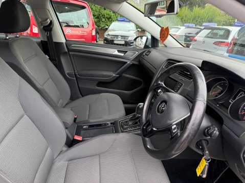 Volkswagen Golf 1.4 TSI BlueMotion Tech SE DSG Euro 5 (s/s) 5dr 19
