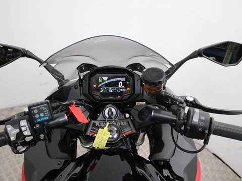 Kawasaki Ninja 1000SX ZX 1002 KRFBN 40 ANNIV Special Colour Graphic 15