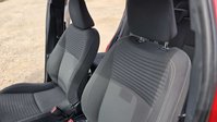 Toyota Yaris 1.5 VVT-h Design Hatchback 5dr Petrol Hybrid E-CVT Euro 6 (101 ps) 37