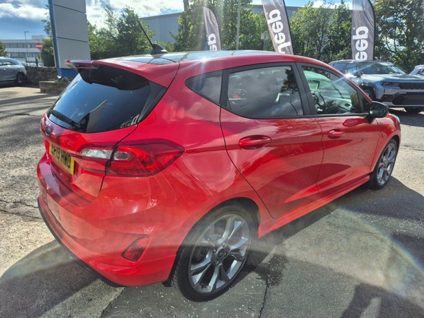 Ford Fiesta 1.0 ecoboost ST-LINE X 4