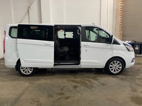 Ford Tourneo Custom 320 TITANIUM L2 ECOBLUE 3