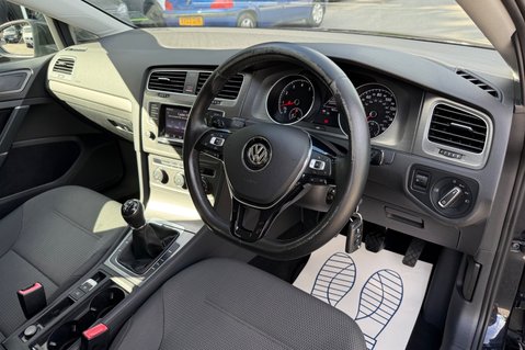 Volkswagen Golf SE TSI BMT - ADAPTIVE CRUISE -MADRID ALLOYS -12 SERVICES -NEW MOT 13