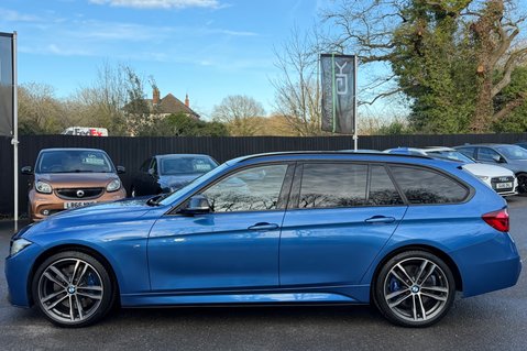 BMW 3 Series 330D XDRIVE M SPORT SHADOW EDITION TOURING - REVERSE CAMERA -PRO NAV -H/K 12