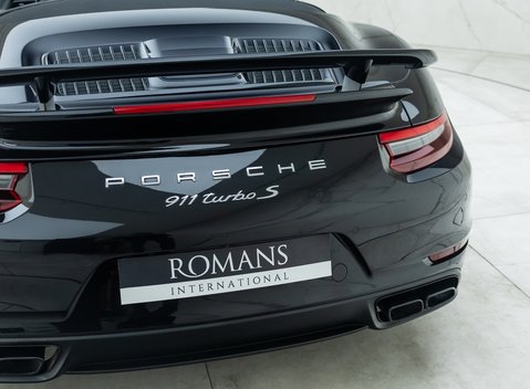 Porsche 911 Turbo S Cabriolet (991.2) 29
