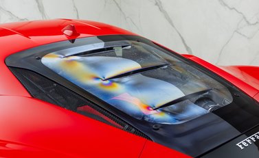 Ferrari F8 Tributo 34