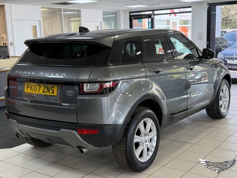 Land Rover Range Rover Evoque 2.0 eD4 SE Tech FWD Euro 6 (s/s) 5dr 4