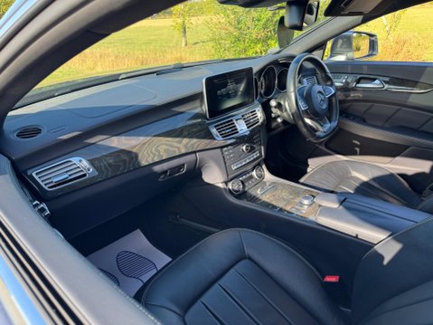 Mercedes-Benz CLS 3.0 CLS350d V6 AMG Line (Premium) Shooting Brake G-Tronic+ Euro 6 (s/s) 5dr 46
