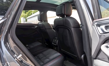 Porsche Macan GTS 13