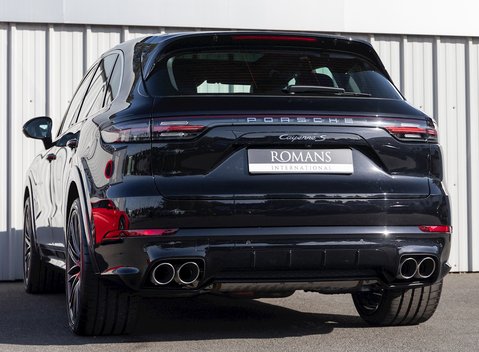 Porsche Cayenne S 3