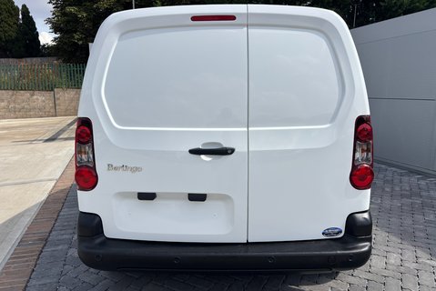 Citroen Berlingo L1 625 Enterprise Panel Van - Direct from the MOD 12