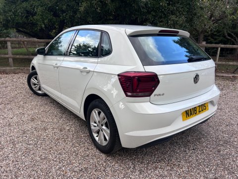 Volkswagen Polo 1.0 SE Euro 6 (s/s) 5dr 6