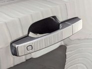 Land Rover Defender 2.0 Defender X-Dynamic HSE PHEV Auto 4WD 5dr 31