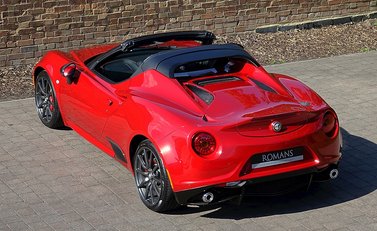 Alfa Romeo 4C Spider 19