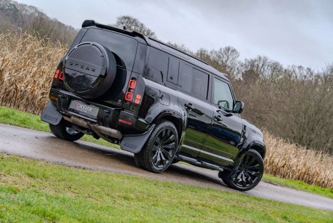 Land Rover Defender D300 X-Dynamic HSE URBAN 20