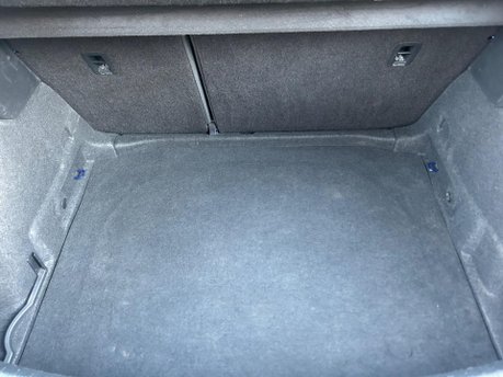 SEAT Leon 1.0 TSI SE Dynamic Euro 6 (s/s) 5dr 10