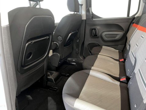 Citroen Berlingo 50kWh Flair XTR M MPV 5dr Electric Auto (7.4kW Charger) (136 ps) Sat Nav 18