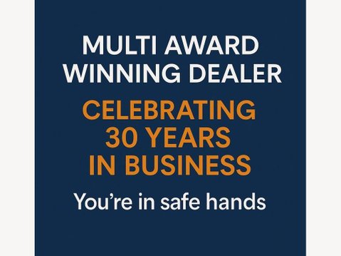 Volvo XC90 2.0 D5 Momentum Geartronic 4WD Euro 6 (s/s) 5dr 35