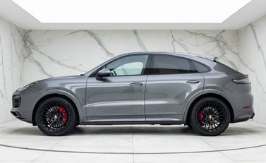 Porsche Cayenne GTS Coupé 3