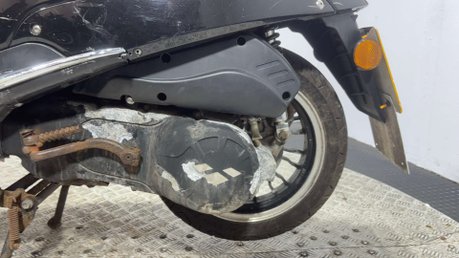Lexmoto Vienna 2021 11K RUNNING PROJECT SCOOTER SPARES OR REPAIR 125CC CUSTOM BIKE 18