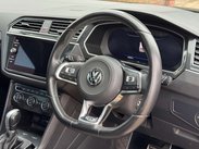 Volkswagen Tiguan 2.0 Tiguan R-Line TDI BlueMotion Technology 4Motion Semi-Auto 4WD 5dr 40
