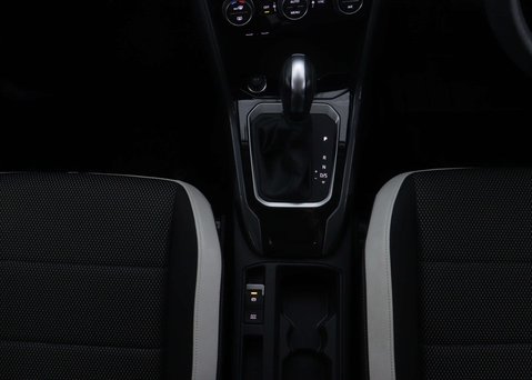 Volkswagen T-Roc 1.5 T-Roc SEL TSi Evo Semi-Auto 5dr 20
