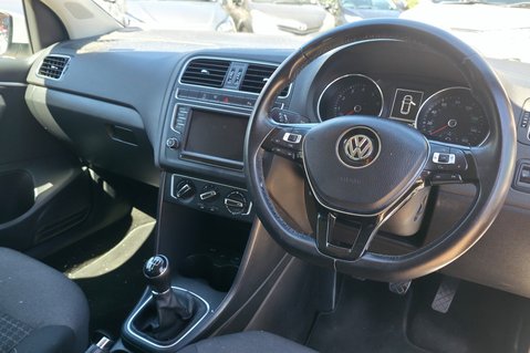 Volkswagen Polo MATCH TSI.. 11 MAIN DEALER SERVICES.. 1 PREVIOUS KEEPER.. £20 ROAD TAX..A/C 11