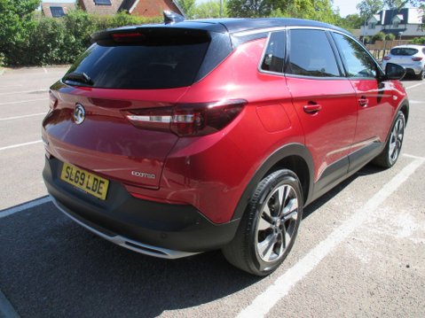 Vauxhall Grandland X 1.2 Turbo SRi Nav Euro 6 (s/s) 5dr 5