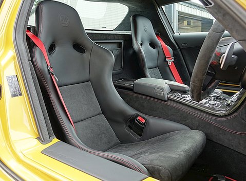 Mercedes-Benz SLS AMG Black Series 10