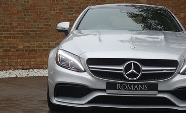 Mercedes-Benz C Class C63 Coupe Premium 5