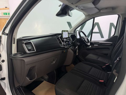 Ford Transit Custom 2.0 Transit Custom 300 Limited EcoBlue 5dr 18