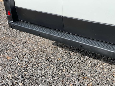 Citroen Relay 2.2 Relay 40 L4H2 Non-D1 17-seat wheelchair accessible minibus with full wi 37