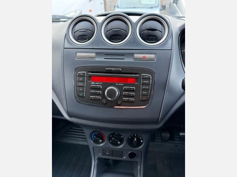 Ford Transit Connect 1.8 TDCi T200 L1 H1 4dr DPF 33