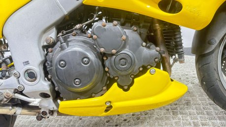 Triumph Sprint 2003 ONLY 11K PROJECT BIKE 955CC CLASSIC SPORTS TOURER 29