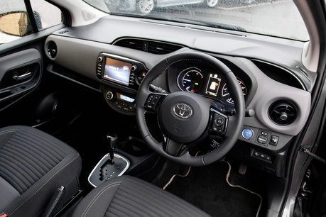 Toyota Yaris VVT-I ICON