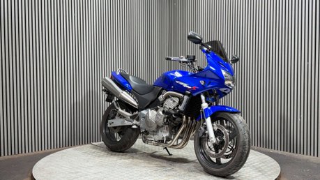 Honda CB 600 2001 ONLY 15K MOT OCTOBER 2027 VERY CLEAN 600CC 2