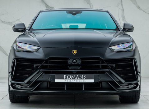 Lamborghini Urus Performante 4