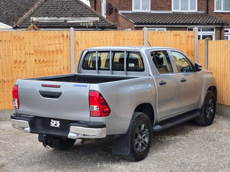 Toyota Hilux 2.4 D-4D Active Pickup Double Cab 4dr Diesel Manual 4WD Euro 6 (3.5t) (150 22