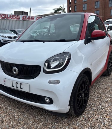 Smart Fortwo Coupe PRIME SPORT PREMIUM+.. AUTOMATIC..GLASS ROOF..SAT NAV..LEATHER..8 SERVICES 3