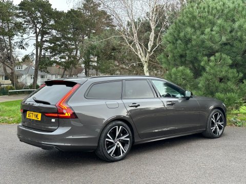 Volvo V90 2.0h T6 Recharge 11.6kWh R-Design Auto AWD Euro 6 (s/s) 5dr 32