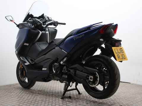Yamaha Tmax XP 530 D-A TMAX DX 9