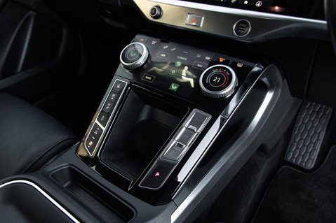 Jaguar I-Pace SE 38