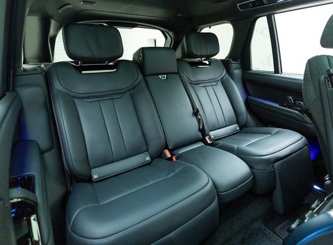 Land Rover Range Rover P530 SV 12