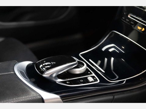 Mercedes-Benz C Class 2.1 C 220 AMG Line D Auto 2dr 27