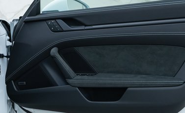 Porsche 911 Dakar 23