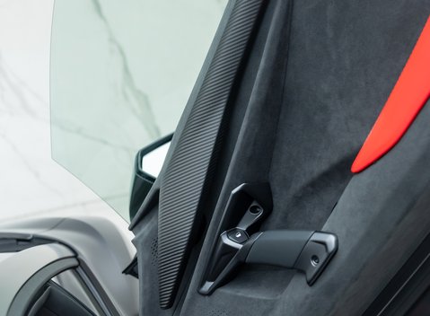 Lamborghini Revuelto 28