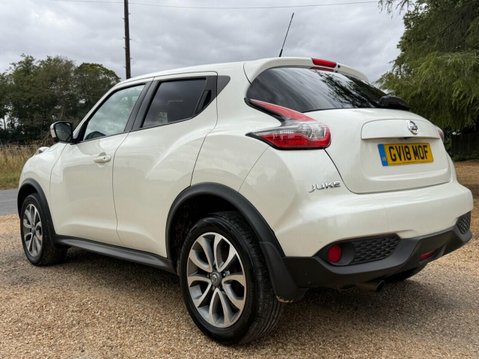Nissan Juke 1.2 DIG-T Tekna SUV 5dr Petrol Manual Euro 6 (s/s) (115 ps) 7