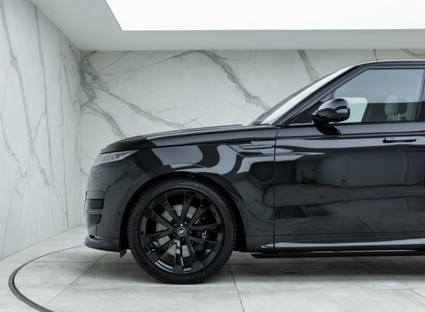 Land Rover Range Rover Sport P530 First Edition 33