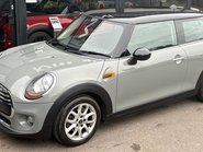 Mini Hatch Cooper 1.5 Pepper 3 door + VISUAL BOOST + REVERSE CAMERA + REAR PDC 8