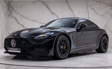 Mercedes-Benz Amg GT 63 PREMIUM + 1